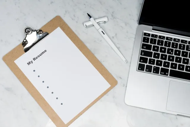 Optimizing a CV layout with highlighted sections